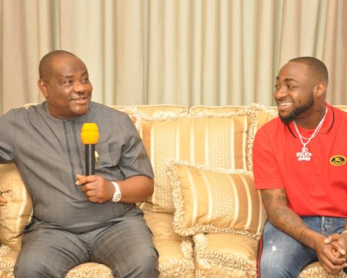 Davido and Chioma fly to Cotonou in his Private Jet