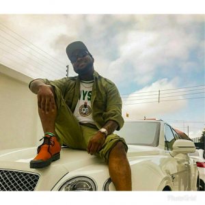 Davido shows off NYSC kits as he leaves for camp