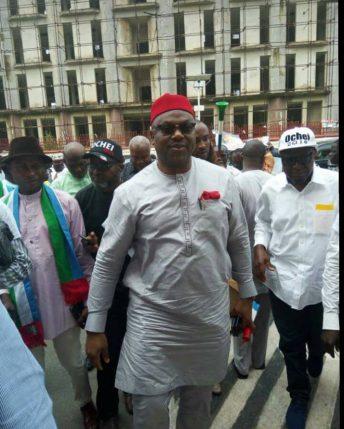 Victor Ochei submits APC nomination and Interest form