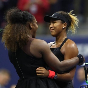 Naomi Osaka wins first Grand Slam beating Serena 6-2,6-4