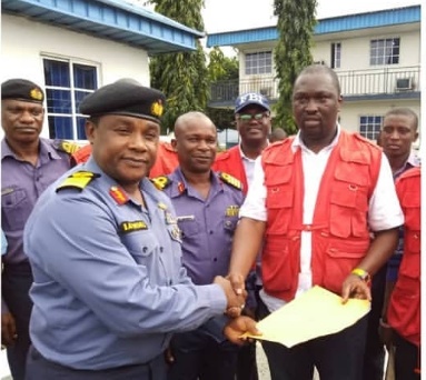 bunkering: Nigerian Navy hands over Vessel, nine suspects to EFCC