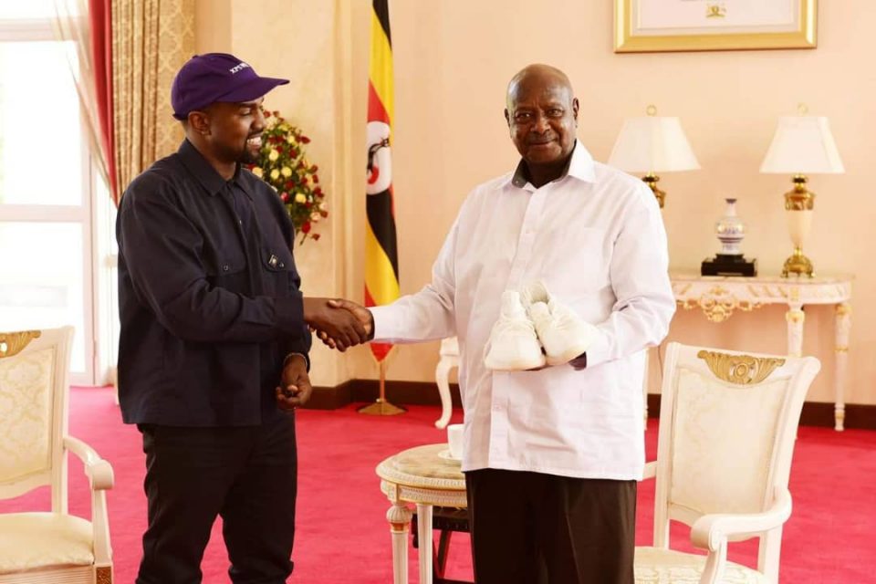 Uganda: President Museveni gifted with a white Sneaker by Kanye