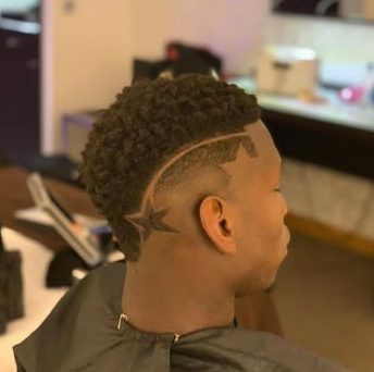 Man. United fans blast Paul Pogba for yet another new haircut