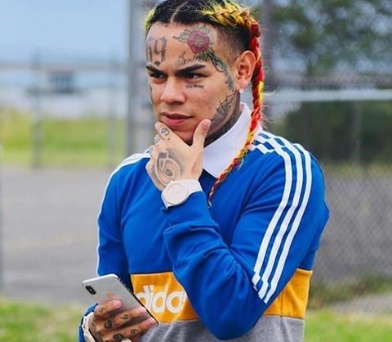 6ix9ine bodyguard shot minutes after he was sentenced for 4years