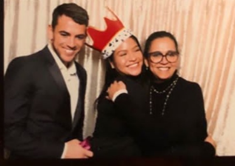 Cassie Ventura finally unveils her new man in new photo