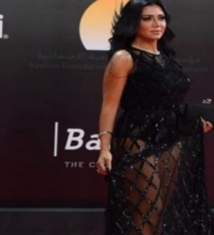 Rania Youssef Egyptian actress charged over revealing dress