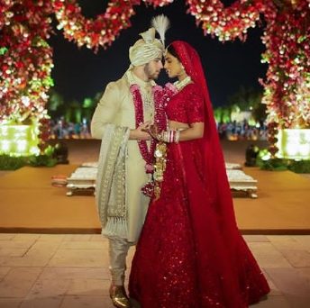 Nick Jonas and Priyanka Chopra shares first official wedding photos