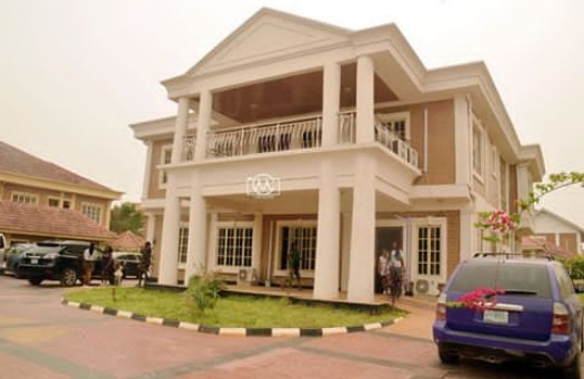 Mr Bowoto a.k.a 'Akpororo' confirm buying a new home