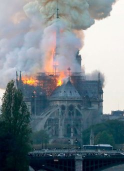 Breaking: The Iconic Notre Dame Cathedral in Paris up in flames