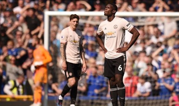Everton Thrashed Manchester United 4-0 at Goodison park