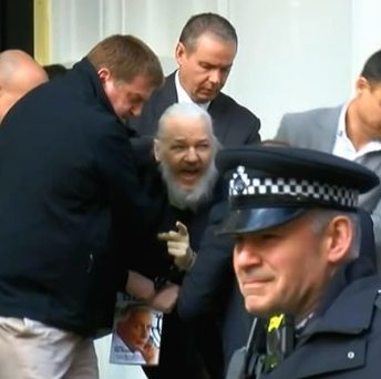 Anne Sacoolas: Harry Dunn's Family Want Assange's Extradition Blocked 