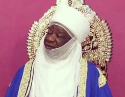 Saraki wishes Emir of Ilorin Sulu-Gambari a happy 79th birthday
