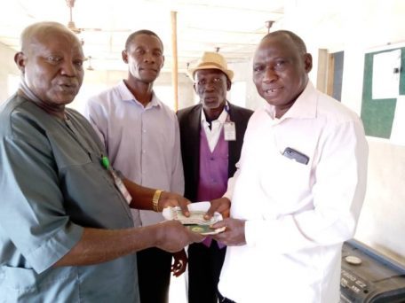 ACHAN: Lagos airport cab driver returns $2,400 to passenger