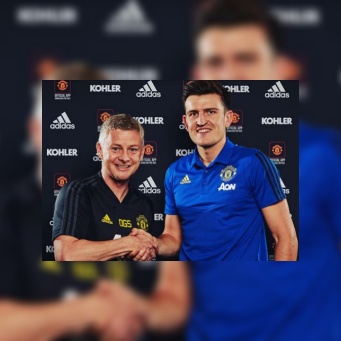 Manchester United confirm the signing of Harry Maguire