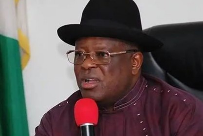 Governor David Umahi Hails Buhari's Decision To Close Border