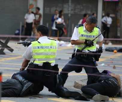 Hong Kong: Trump condemns violence, calls for humane a resolution