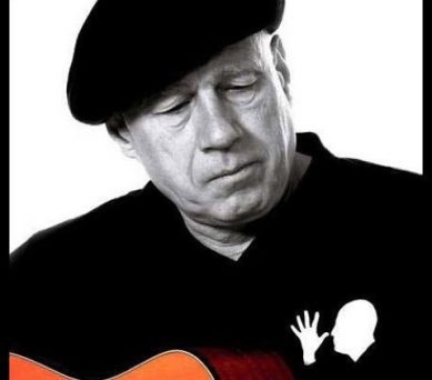 PHOTO: Musician Neil Innes Dies At 75