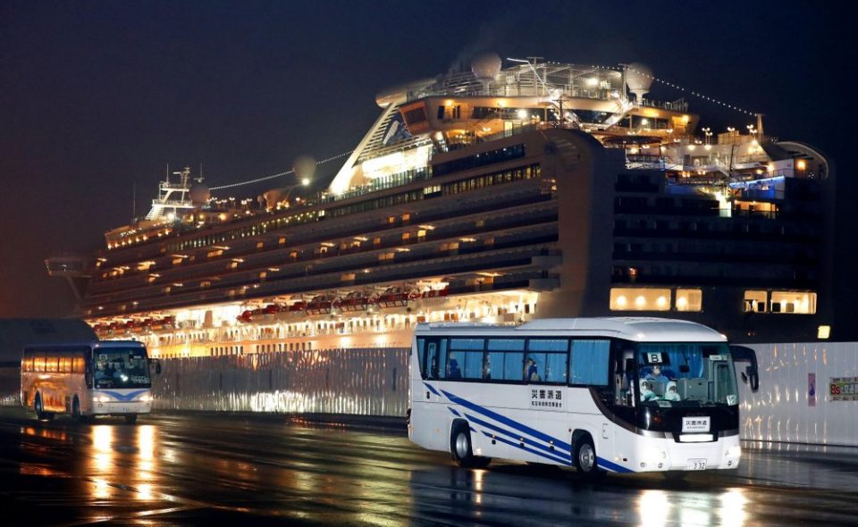 Coronavirus: 328 Americans Fly Home From Japan