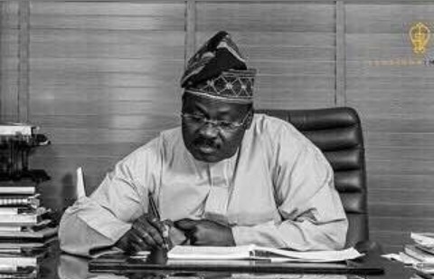 Senate Wants Ibadan Airport Renamed After Senator Ajimobi