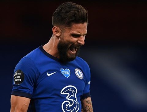 Giroud Scores, As Chelsea Beats Norwich 1-0 To Go 4-Points Clear