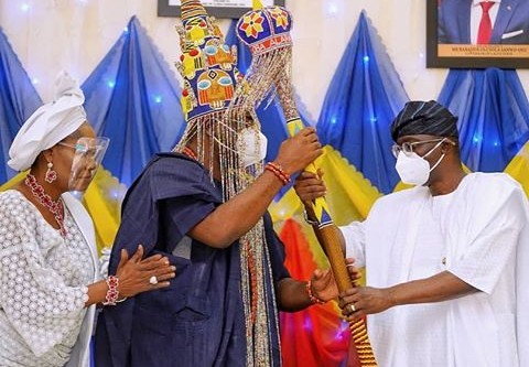 Oba Ogunsanwo: Sanwo-Olu Presents Staff of Office to Alara of Ilara
