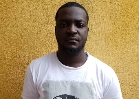 Fraud: Unilorin Student To Sweep Road, Clear Gutter For 3 Months