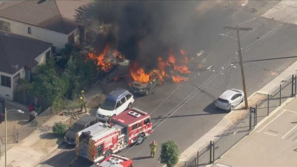 Pilot Killed As Plane Crashes Into Residential Neighbourhood