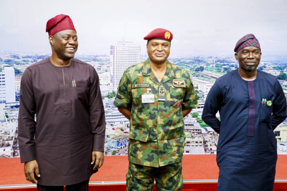 Makinde Lauds NAF's Contributions To Security As CAS Visits Ibadan
