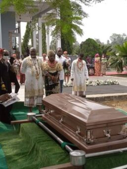 Wike Applauds Chidi Lloyd For Honouring Late Father, Community