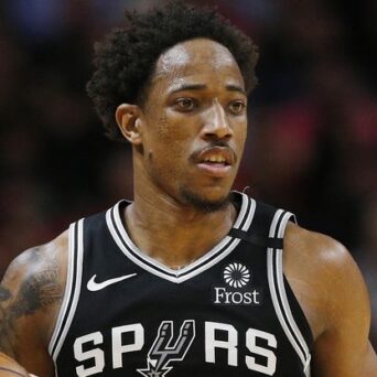 DeMar DeRozan Reportedly Chase Intruder Out Of His LA Home