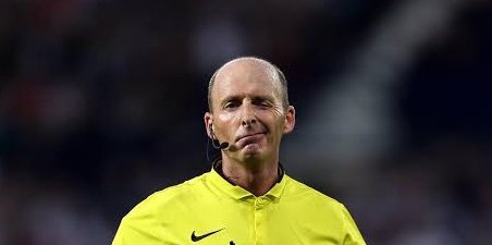 Mike Dean Receives Death Threats For Red Card Errors