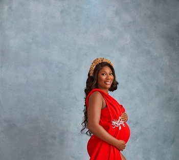 Gbemi Confirms Pregnancy In A Baby Bump Stunning Photo
