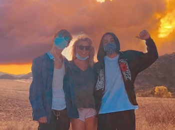 Britney Spears' Boys All Grown As She Shares Photo On IG