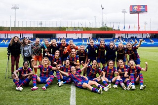 FC Barcelona Femeni Beat PSG To Reach UWCL Final