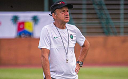 Gernot Rohr: NFF Denies Sacking Super Eagles Coach