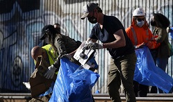 Thieves Raid Cargo Container Cart Away Guns In LA