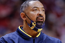 Juwan Howard Suspended For Hitting An Opposing coach