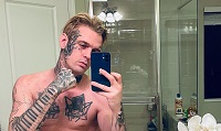 Aaron Carter: Woman Who Found Body Was Homeless