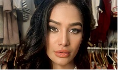 Indian Actress Poonam Pandey Fakes Her Death In Marketing Stunt