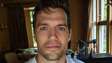 Henry Cavill Reveals Why He Doesn't Like Sex Scenes