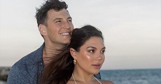 Giannina Gibelli And Bachelor Nation's Blake Horstmann Reveal Sex Of Baby
