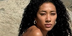 Aoki Lee Simmons, 21, Spotted On With 65-Year-Old Boyfriend Vittorio Assaf