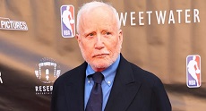 Richard Dreyfuss: Massachusetts Theater Apologizes For His ‘Offensive And Distressing’ Remarks At ‘Jaws’  Screening