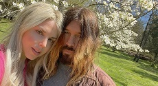 Billy Ray Cyrus Accuses Wife Of Overcharging Credit Card