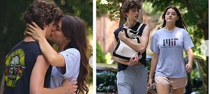 Suri Cruise Spotted Kissing Boyfriend Toby Cohen In NYC