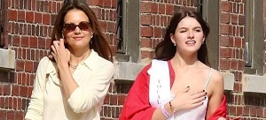 Suri Cruise's Name Change A Tribute To Mom Katie Holmes - Report