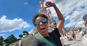 Kerry Washington Shows Off Her Trip To Disneyland Paris