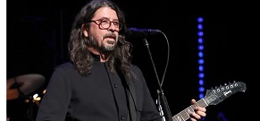 Dave Grohl Says Woman’s Viral Post About Love Child Is Fake