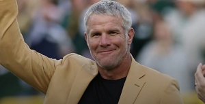 Brett Favre Announces He Has Parkinson's Disease