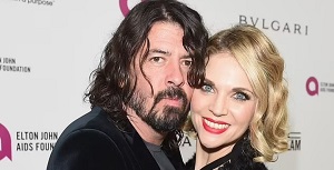 Dave Grohl Is Reportedly Doing His Best To Win Back Jordyn Blum